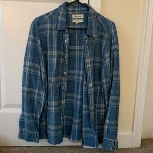 Maxwell easy fit size small flannel shirt in great condition